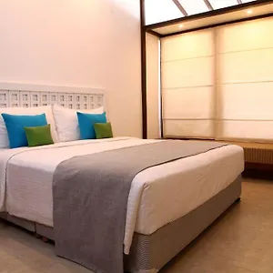 Blue Oceanic Hotel