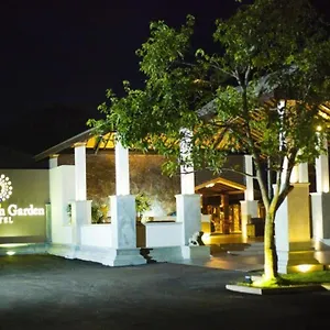 Full Moon Garden Hotel